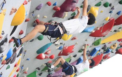 経験値が上がってくると、ロープを利用して高さ15ｍの壁を登るリードクライミングの技術も習得できます！