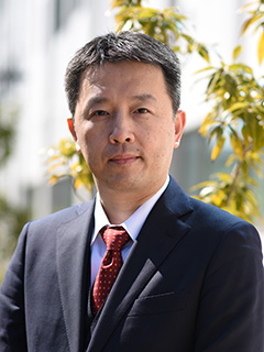 学校長　高井宏章